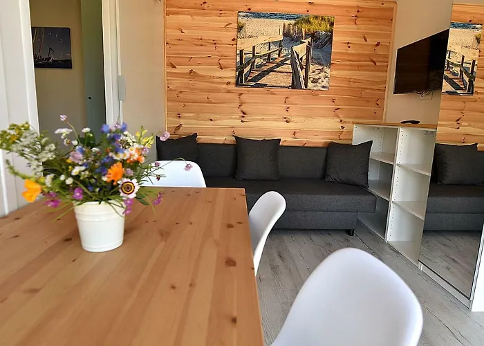 度假居 Domki Przy Morzu 格但斯克